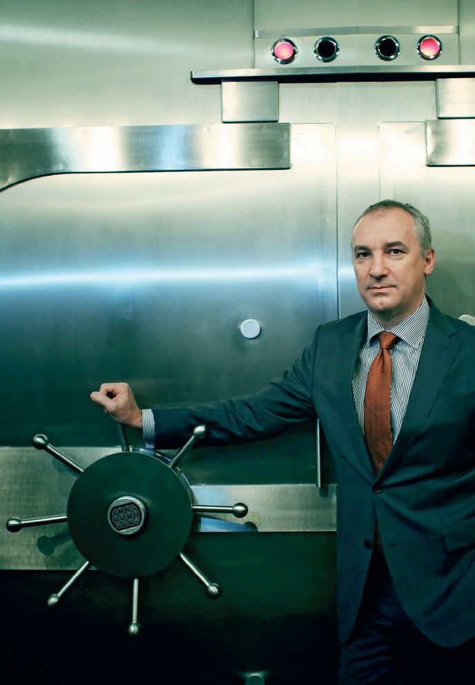 Generální ředitel Sazky Robert Chvátal Generální ředitel Sazky Robert Chvátal