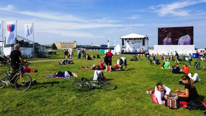 Současná podoba letiště Tempelhof Současná podoba letiště Tempelhof