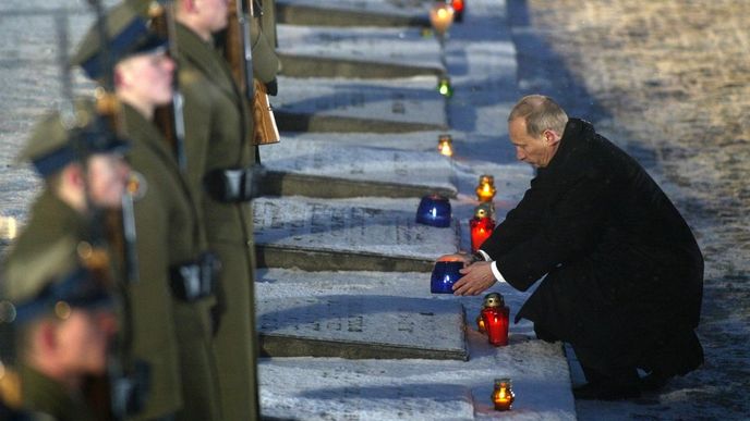 Vladimir Putin během 70. výročí osvobození Osvětimi Vladimir Putin během 70. výročí osvobození Osvětimi