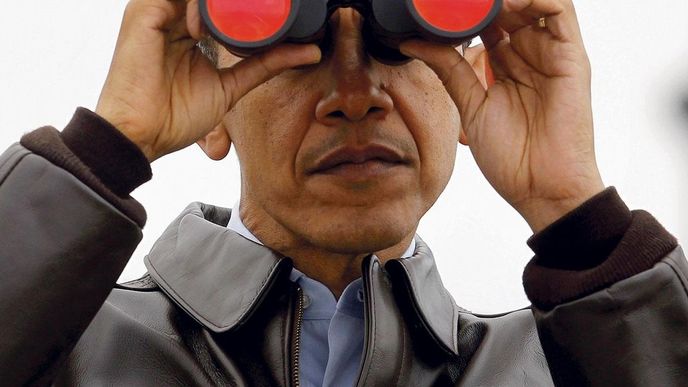 Barack Obama na hranici mezi Severní a Jižní Koreou Barack Obama na hranici mezi Severní a Jižní Koreou