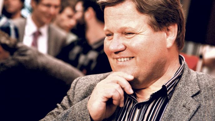 Další skok v kariéře.
Zdeněk Škromach je jedním
ze tří kandidátů ČSSD
na šéfa Senátu Další skok v kariéře.
Zdeněk Škromach je jedním
ze tří kandidátů ČSSD
na šéfa Senátu