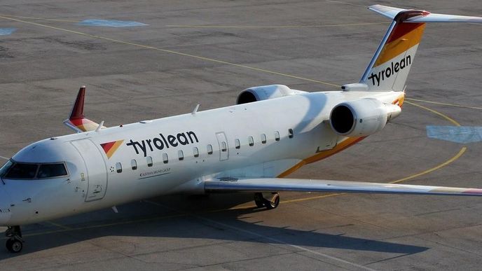 Letoun Bombardier Challenger CRJ-200, ilustrační foto Letoun Bombardier Challenger CRJ-200, ilustrační foto