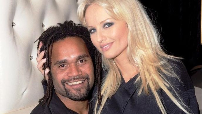Adriana Sklenaříková ještě s manželem Christianem Karembeuem Adriana Sklenaříková ještě s manželem Christianem Karembeuem