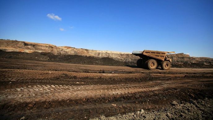Težba z ropných písků v kanadské provincii Alberta Težba z ropných písků v kanadské provincii Alberta