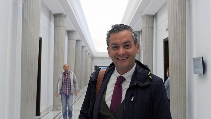 Polský poslanec a první homosexuální starosta Robert Biedroń Polský poslanec a první homosexuální starosta Robert Biedroń