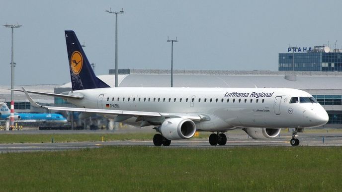 Rušení letů německé Lufthansy kvůli stávce se dotklo i spoje do Prahy Rušení letů německé Lufthansy kvůli stávce se dotklo i spoje do Prahy