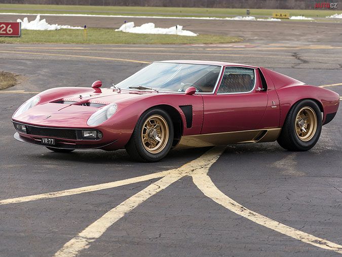 Lamborghini Miura