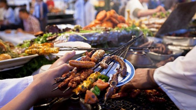 Jídlo v restauracích bude kontrolovat zěmědělská inspekce Jídlo v restauracích bude kontrolovat zěmědělská inspekce