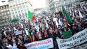 Už o víkendu proběhl v Lisabonu protest vojáků proti vládním škrtům Už o víkendu proběhl v Lisabonu protest vojáků proti vládním škrtům