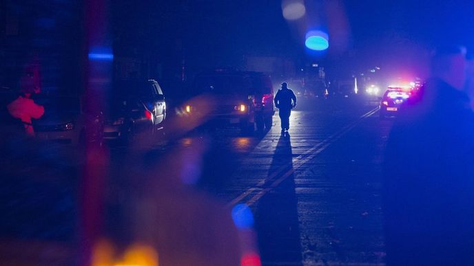 Statisíce lidí jsou v New Yorku bez elektřiny Statisíce lidí jsou v New Yorku bez elektřiny