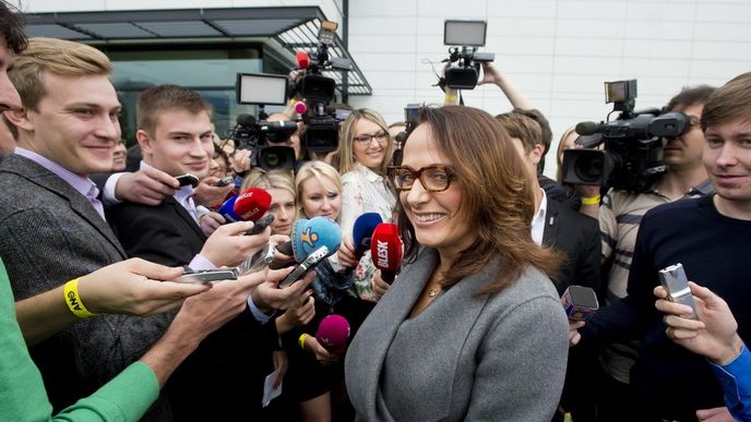 Kandidátka na pražskou primátorku Adriana Krnáčová Kandidátka na pražskou primátorku Adriana Krnáčová
