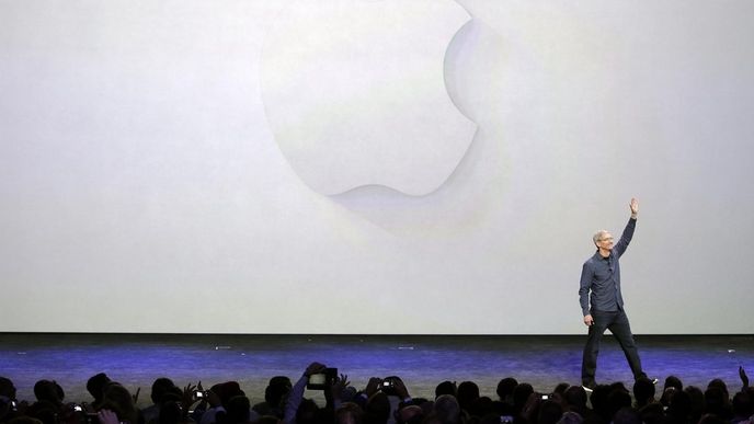 Apple představuje nové produkty (9. září 2014) Apple představuje nové produkty (9. září 2014)