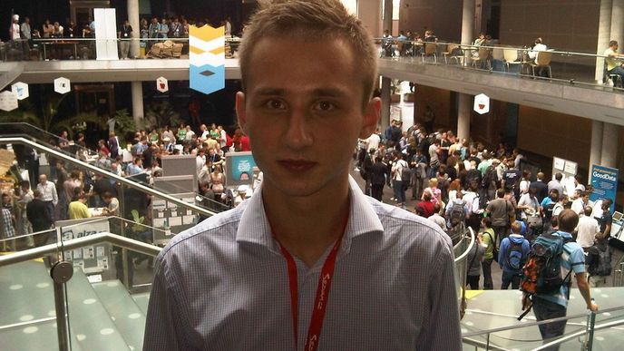 Učíme se za běhu a chtěli bychom milion dolarů. Spoluzakladatel Školní sešit.cz Jakub Rož na konferenci WebExpo. Učíme se za běhu a chtěli bychom milion dolarů. Spoluzakladatel Školní sešit.cz Jakub Rož na konferenci WebExpo.