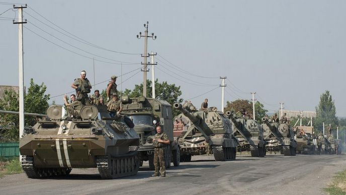 Ukrajinská armáda se připravuje na ofenzívu. Ukrajinská armáda se připravuje na ofenzívu.