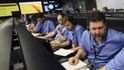 NASA celou událost sledovala z řídicího střediska v kalifornské Pasadeně. Modul velikosti osobního automobilu řízený automaticky vysílal informace o svém osudu rádiovým signálem. NASA celou událost sledovala z řídicího střediska v kalifornské Pasadeně. Modul velikosti osobního automobilu řízený automaticky vysílal informace o svém osudu rádiovým signálem.