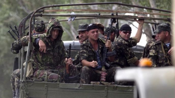 Postupující ukrajinská armáda (na snímku) Postupující ukrajinská armáda (na snímku)
