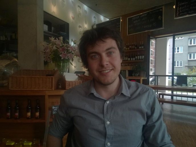 Vyvíjet jen aplikace už úplně nestačí, chce to i něco navíc. Dominik Veselý. Vyvíjet jen aplikace už úplně nestačí, chce to i něco navíc. Dominik Veselý.