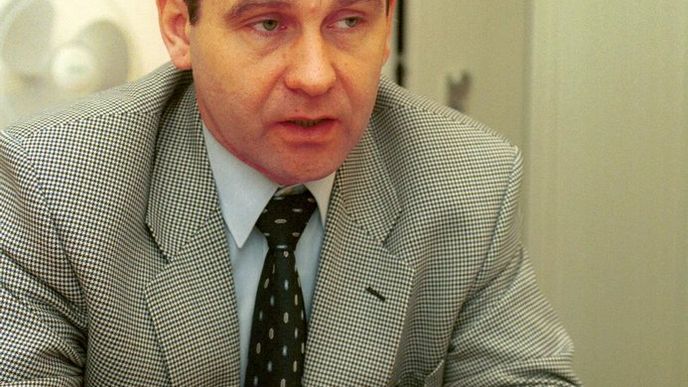 Richard Bulíček, bývalý ředitel pražské Státní tiskárny cenin. Richard Bulíček, bývalý ředitel pražské Státní tiskárny cenin.