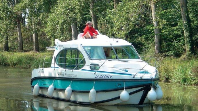 Hausbót Yachting4U Hausbót Yachting4U