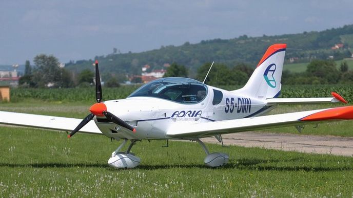 Představení letounu PS-28 Cruiser Představení letounu PS-28 Cruiser
