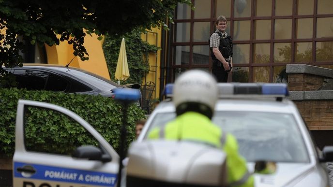 policie policie