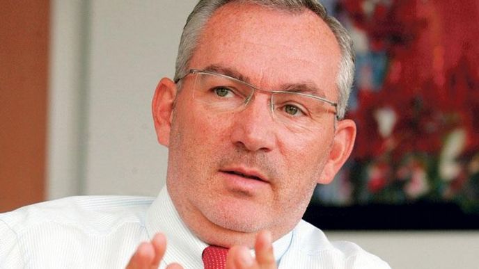 Generální ředitel společnosti Makro Cash & Carry pro ČR a Slovensko Axel Hluchy Generální ředitel společnosti Makro Cash & Carry pro ČR a Slovensko Axel Hluchy