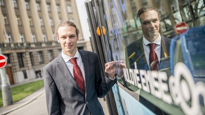 Aleš Doucek a TriHyBus Aleš Doucek a TriHyBus