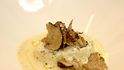 Restaurace La Truffe spolupracuje s vyhlášeným provensálským podnikem lanýžového krále Clémenta Bruna. Restaurace La Truffe spolupracuje s vyhlášeným provensálským podnikem lanýžového krále Clémenta Bruna.
