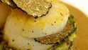 Restaurace La Truffe spolupracuje s vyhlášeným provensálským podnikem lanýžového krále Clémenta Bruna. Restaurace La Truffe spolupracuje s vyhlášeným provensálským podnikem lanýžového krále Clémenta Bruna.