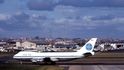Boeing 747 Jumbo Jet (archivní snímek z r. 1970) Boeing 747 Jumbo Jet (archivní snímek z r. 1970)