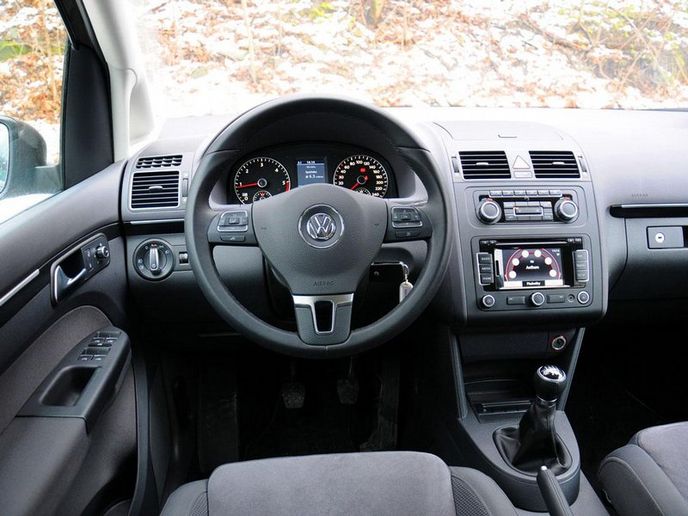 Volkswagen Touran 2,0 TDI DPF Volkswagen Touran 2,0 TDI DPF