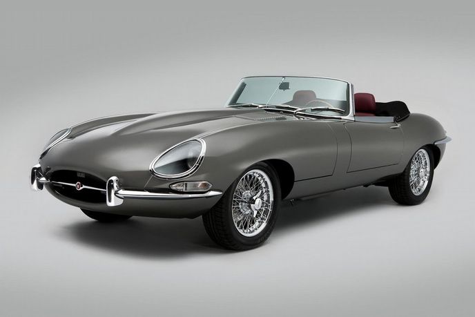 Renovovaný Jaguar E-Type Renovovaný Jaguar E-Type