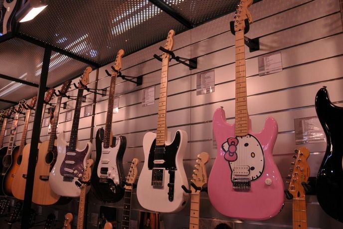 Hello Kitty se během let dostala na celou řadu různého zboží Hello Kitty se během let dostala na celou řadu různého zboží