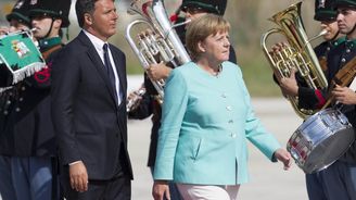Špičky EU: Nejsme v koncích, jen hledáme směr, kterým se po brexitu vydat Špičky EU: Nejsme v koncích, jen hledáme směr, kterým se po brexitu vydat