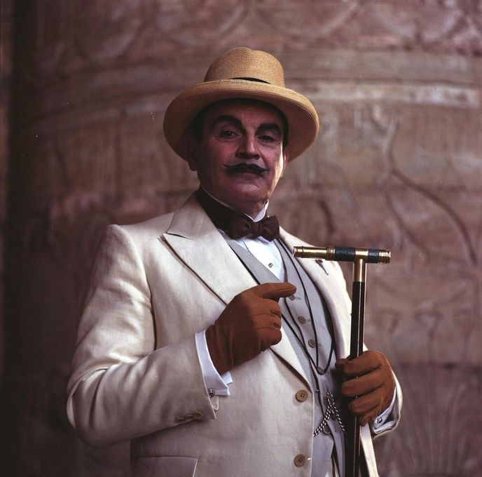 Za nejlepšího filmového Poirota je považován britský herec David Suchet Za nejlepšího filmového Poirota je považován britský herec David Suchet