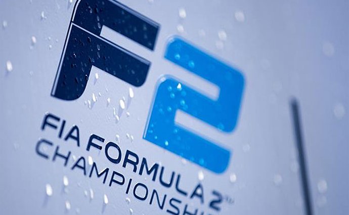 Velké formulové překvapení: Charouzův tým potvrzen pro příští ročník F2!