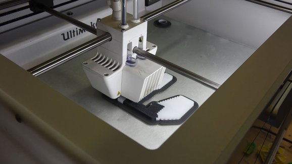Kdy budeme vyrábět díly doma na 3D tiskárně? Lehčí, pevnější, dražší