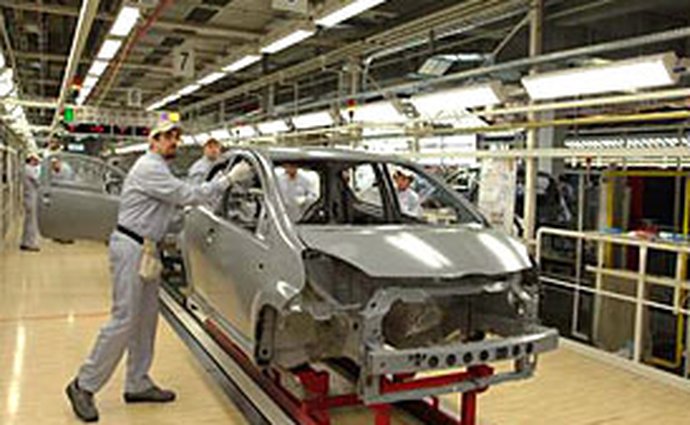 ACEA: Výroba aut v Evropě v prvním čtvrtletí roku 2009 klesla o 35 %