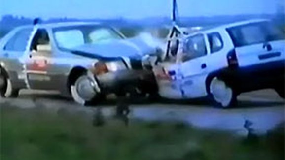 Historie crash-testů: Mercedes-Benz třídy S (W140)