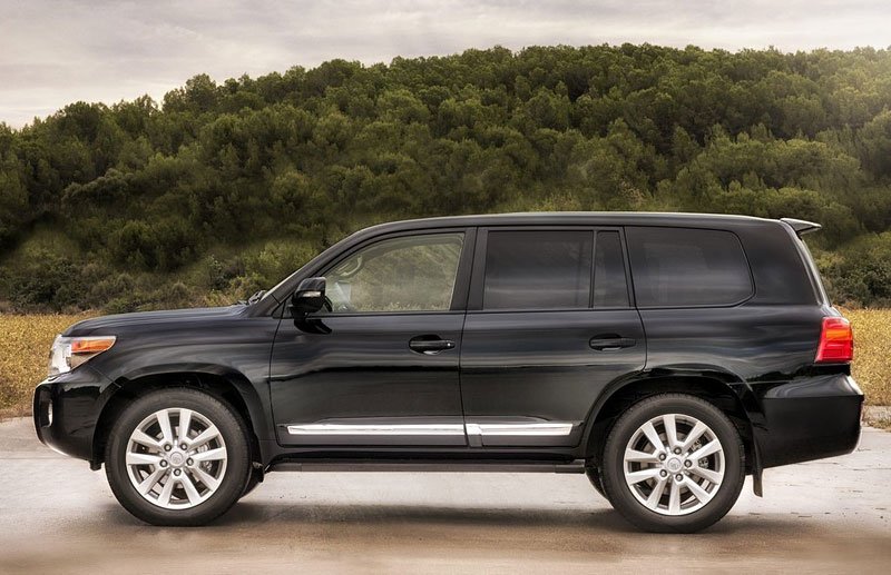 Toyota Land Cruiser 2013