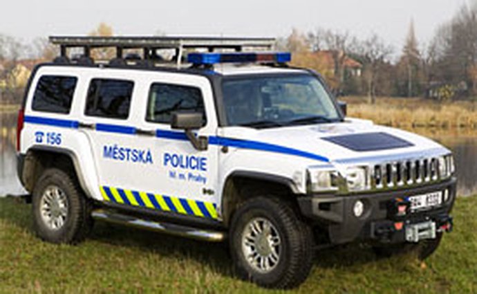 ÚOHS zrušil tendr na auta pro Městskou policii Praha