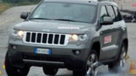 Video: Další problémy Jeepu Grand Cherokee při opakovaném losím testu