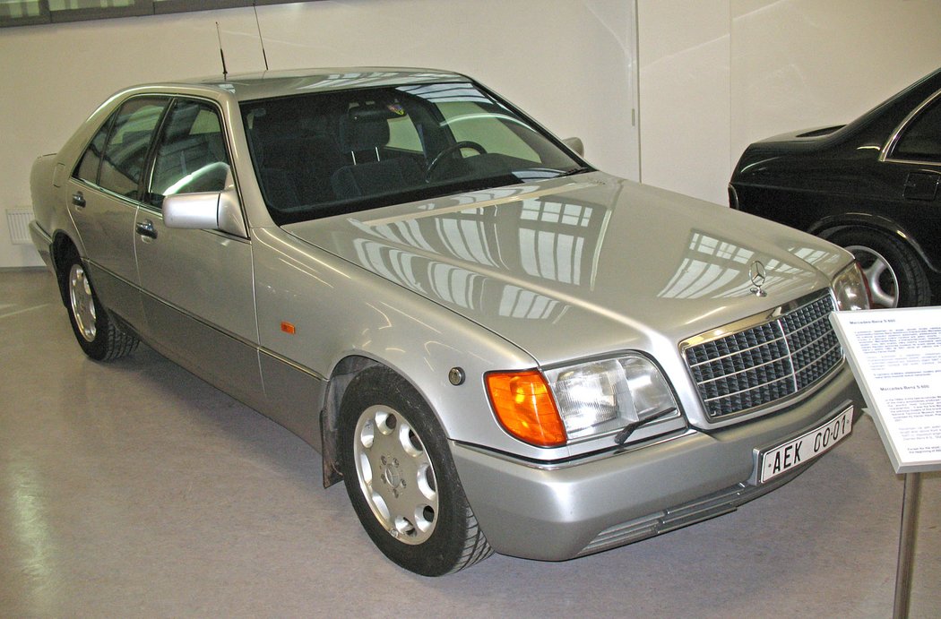 Mercedes-Benz 600 SEL W140 (1992)