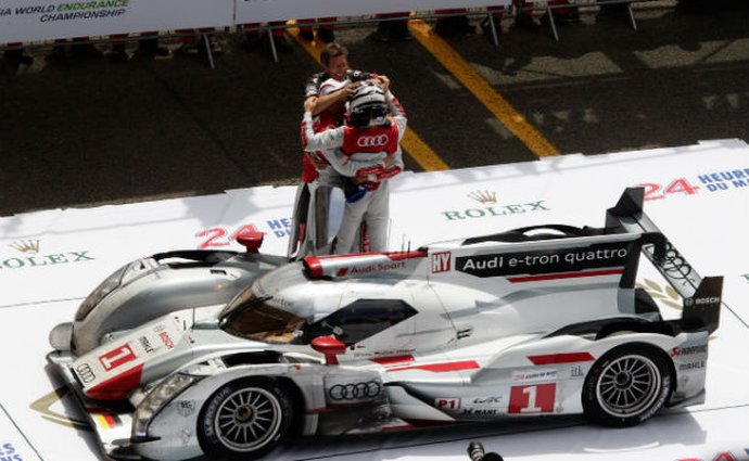 24 hodin Le Mans 2013: Tom Kristensen s Audi vyhrál podeváté v kariéře