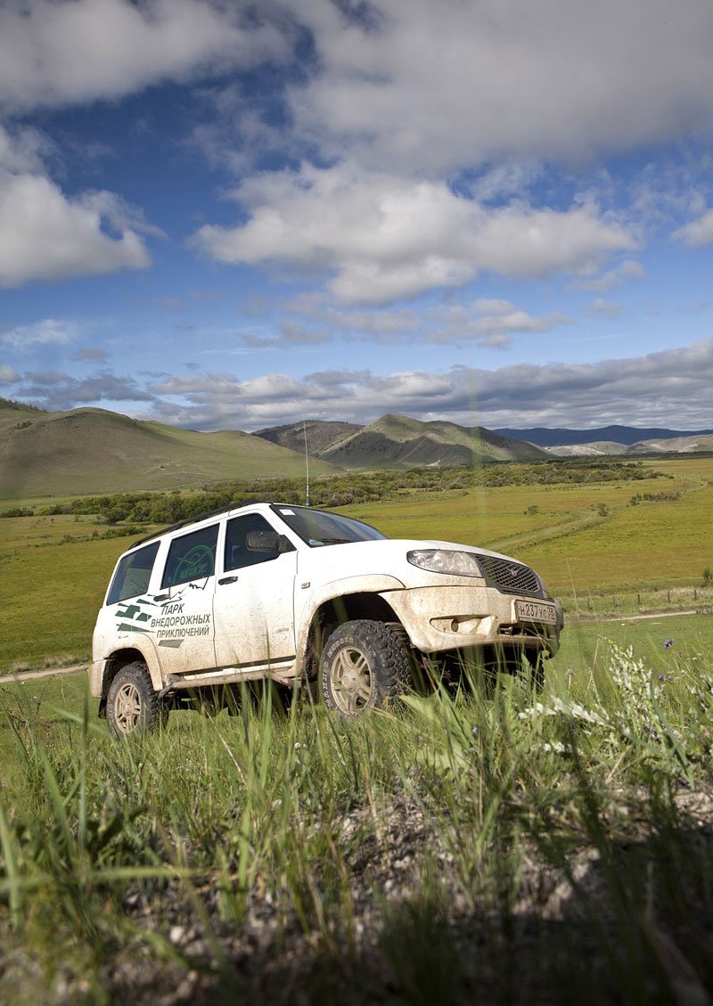 UAZ 3162