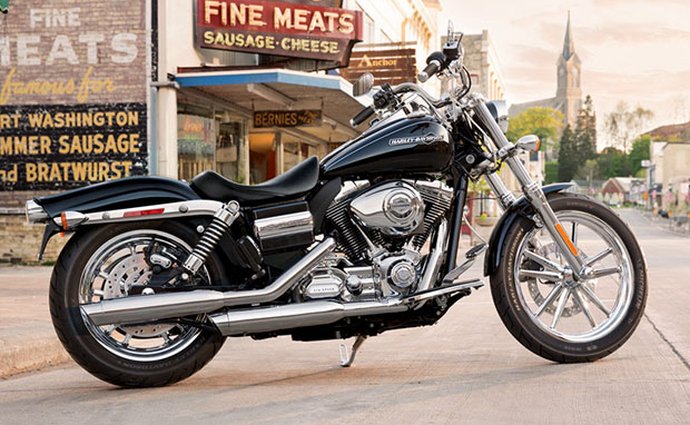 Papežův Harley-Davidson se v aukci prodal za 6,6 milionu korun