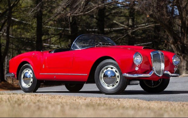 Lancia Aurelia B24S Spider America 1956 (1.250.000 – 1.550.000 dolarů)