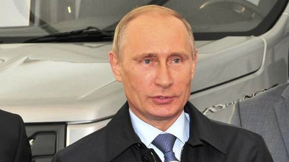 Putin podepsal zpřísnění trestů pro opilé řidiče
