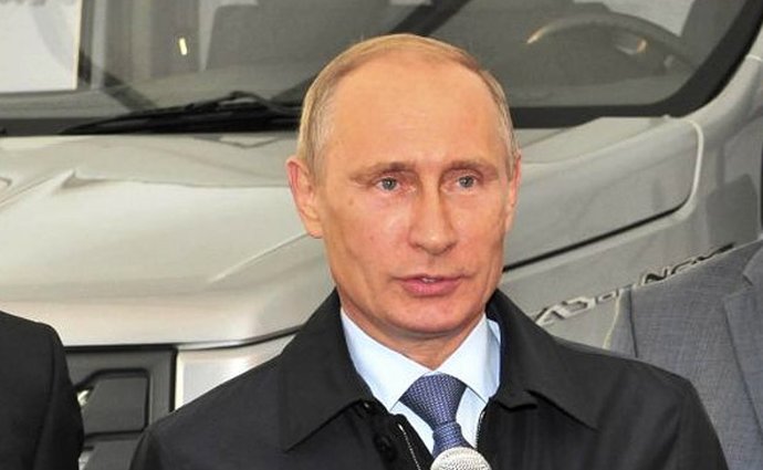 Putin podepsal zpřísnění trestů pro opilé řidiče