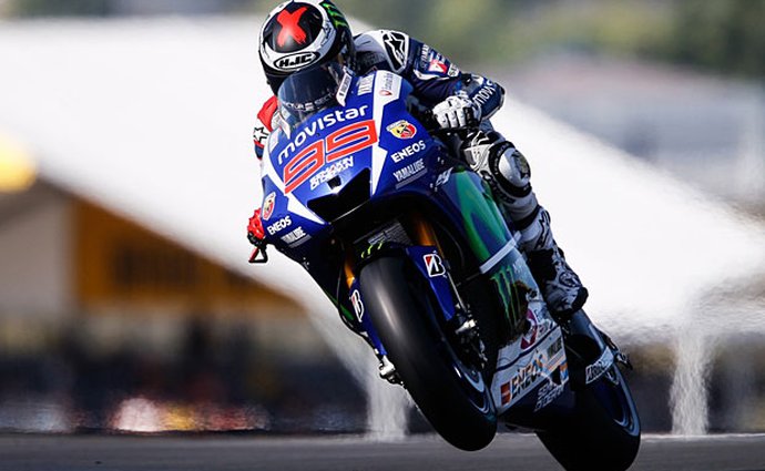 VC Francie 2015: MotoGP ovládla Yamaha, vyhrál Lorenzo před Rossim (aktualizováno)